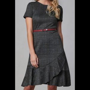 Melanie Lyne Ruffled Hem Plaid Dress